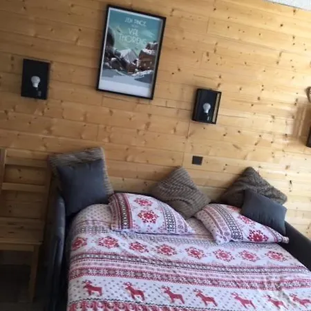 Soleil Au Pied Des Pistes *